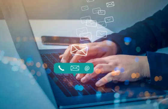 Skontaktuj się z nami